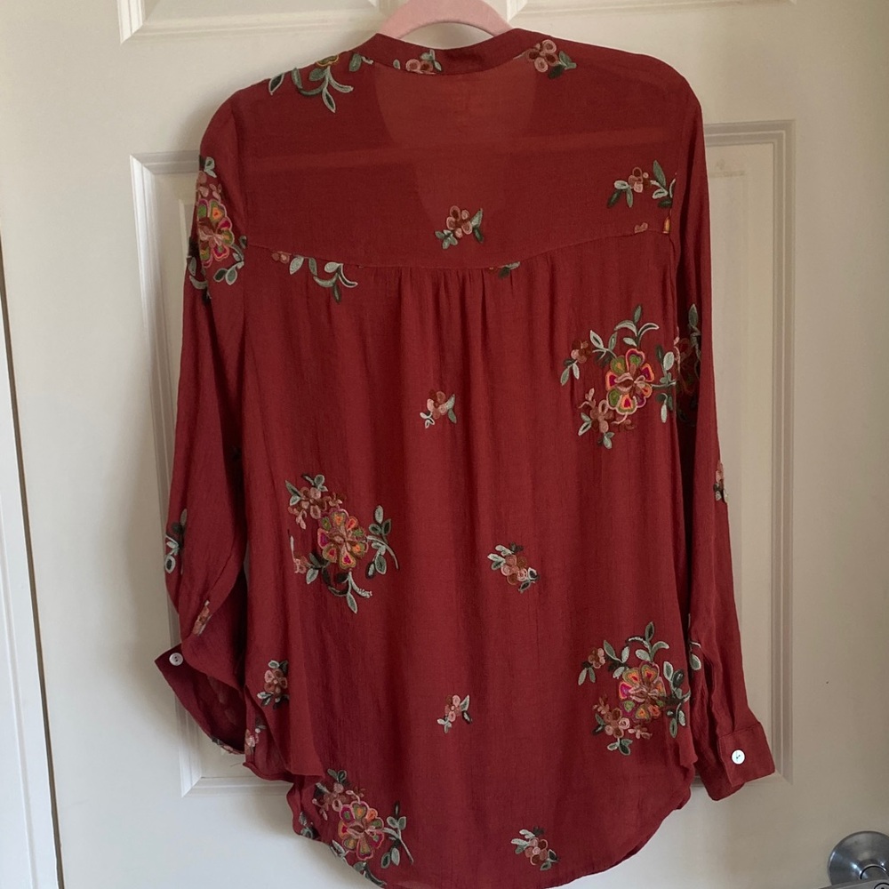 fig and flower Rust Red Floral Button-Up Blouse - Picture 4 of 4